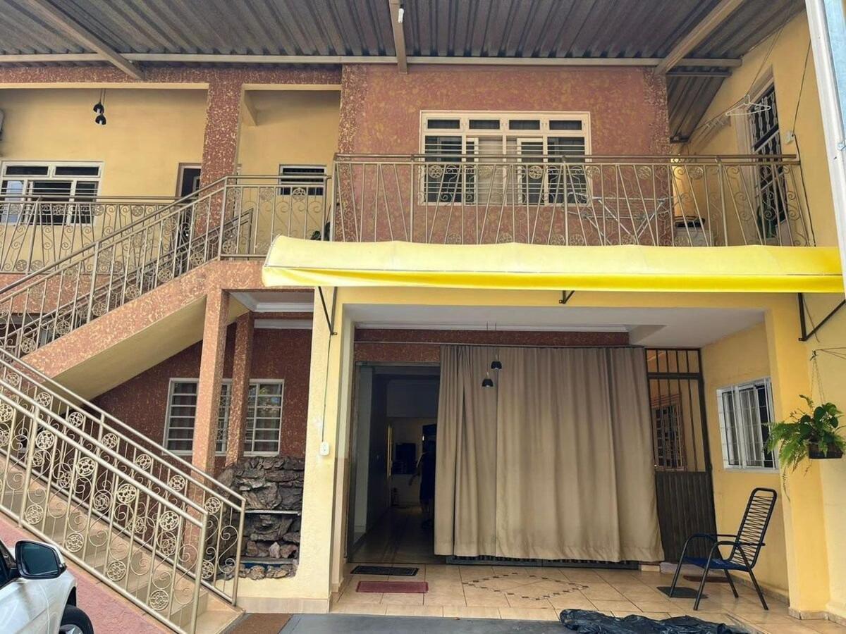 Pousada Lopes Na Fama Goiânia Exterior foto