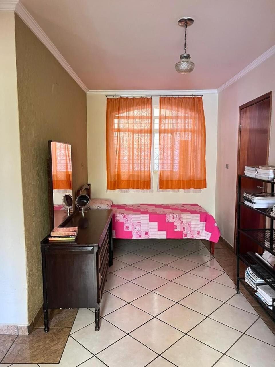 Pousada Lopes Na Fama Goiânia Exterior foto